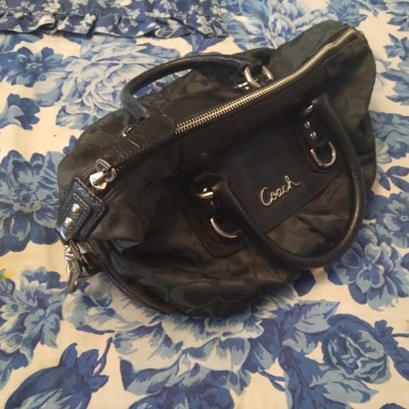 Purse - Picture 4 of 5